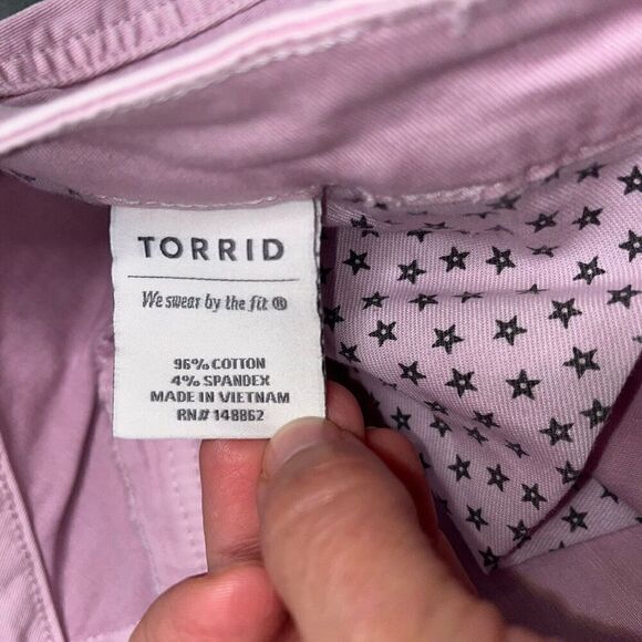 Torrid Womens Shorts Size 10 W35” Pastel Pink Essential Staple Everyday Casual - Picture 3 of 8